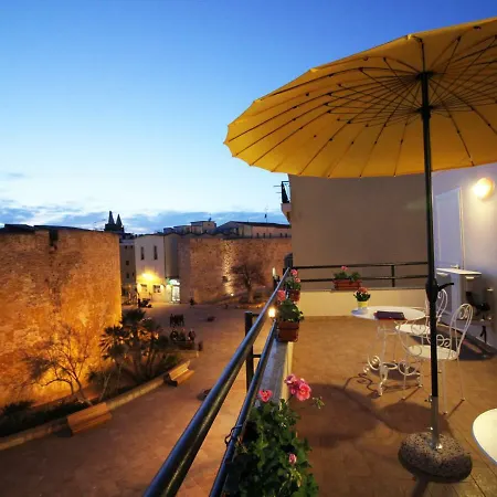 Aqui Bed & Breakfast *