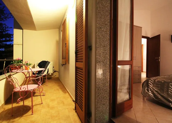 Aqui Bed & Breakfast